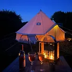 Luxusní stan Cozy Garden Glamping Svendborg