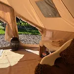 Cozy Garden Glamping