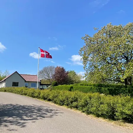 Cozy Garden Glamping * 斯文堡