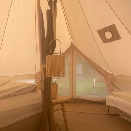 Cozy Garden Glamping Luxe tent Svendborg