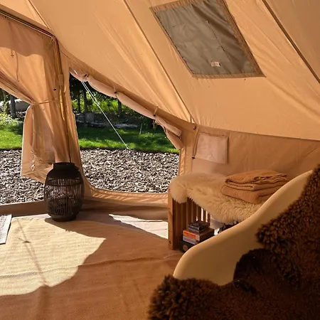 Cozy Garden Glamping