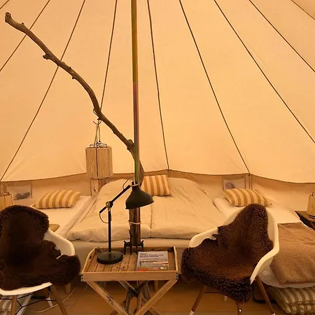 Cozy Garden Glamping סבנדבורג