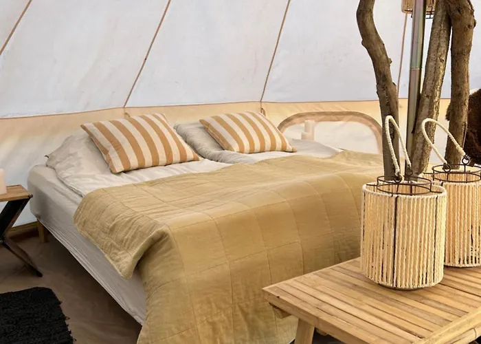 Cozy Garden Glamping